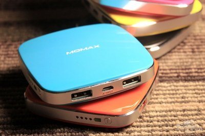 多彩多滋味 MOMAX iPower M移动电源图赏